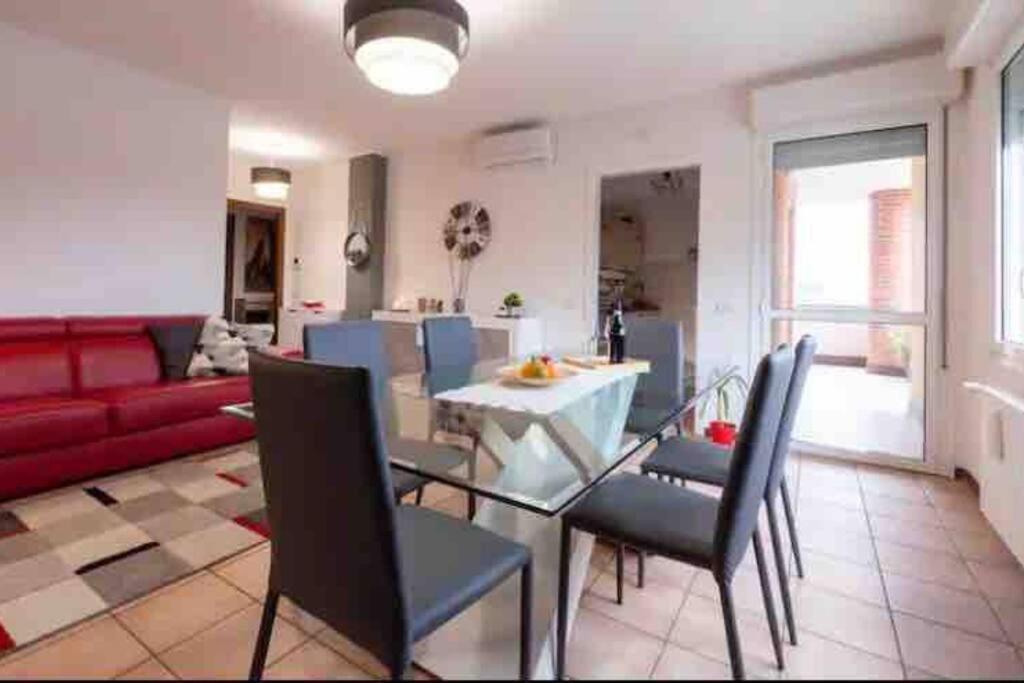 G&G Apartment Bolonia Zewnętrze zdjęcie